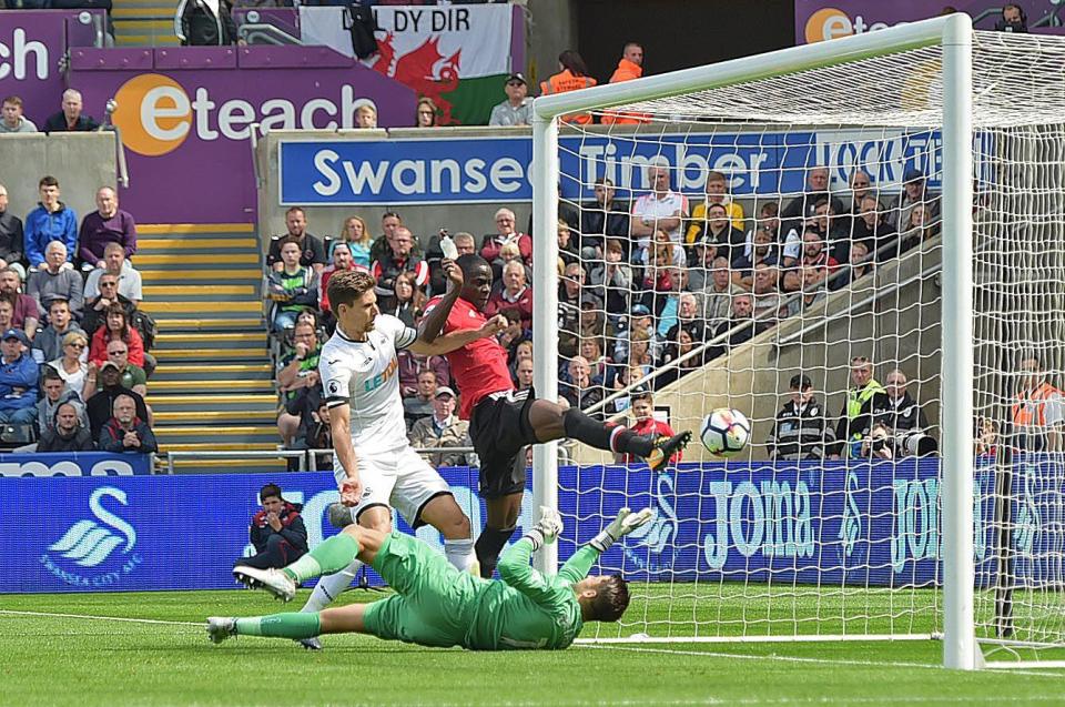 Swans v Man Utd - Aug 2017