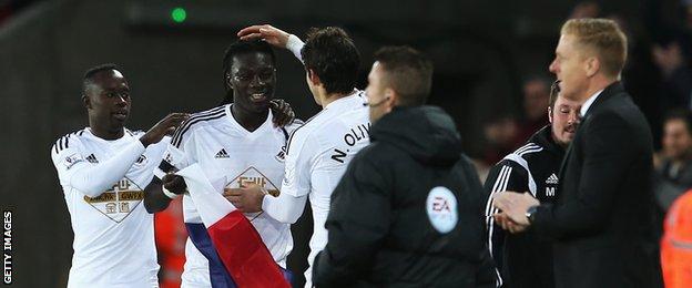 Gomis French flag