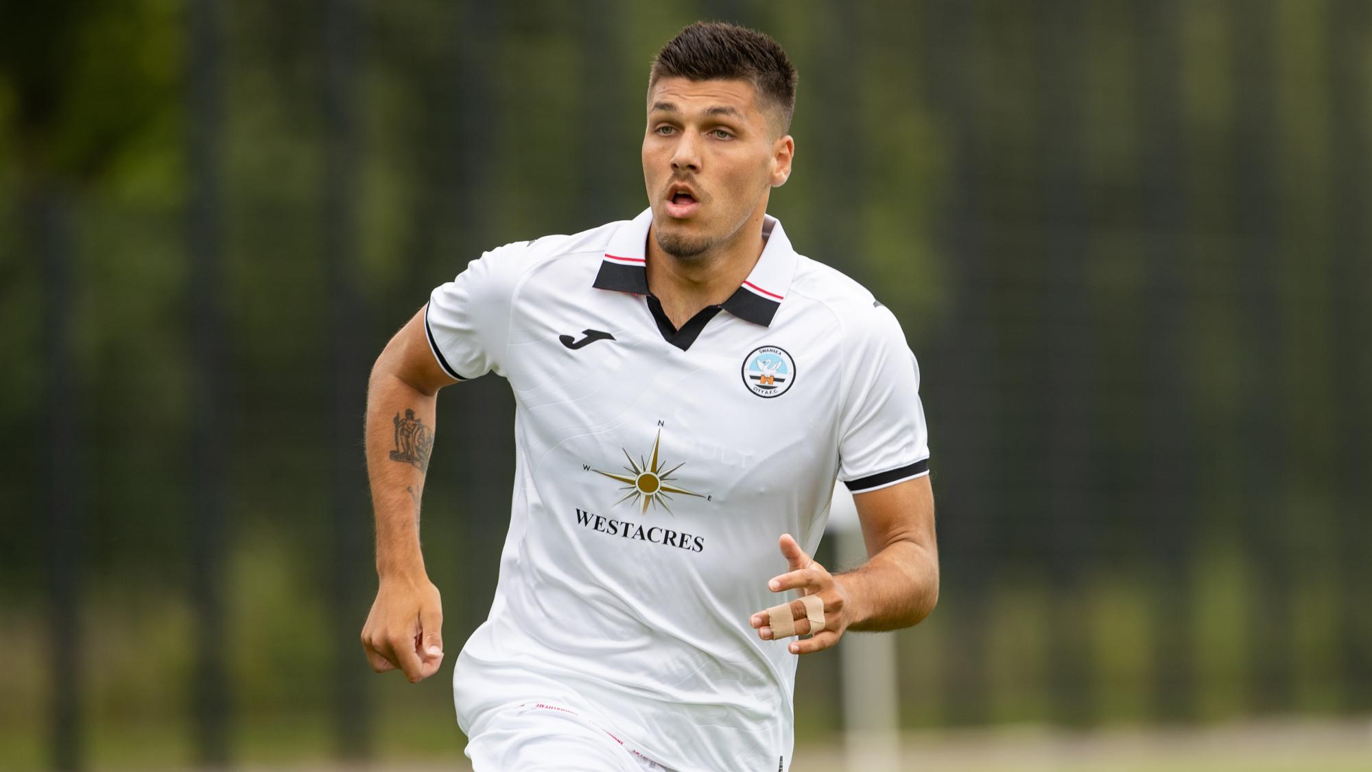 Joel Piroe v Haverfordwest