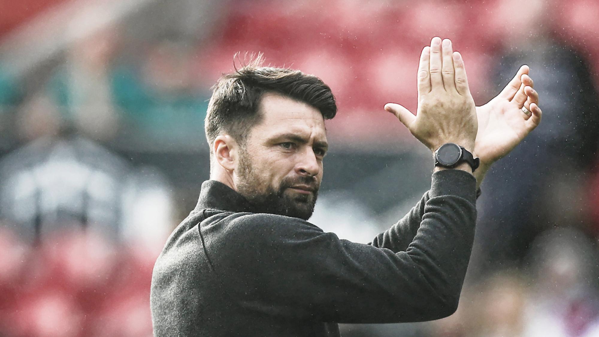 Russell Martin applauds the Travelling Jacks at Bristol City